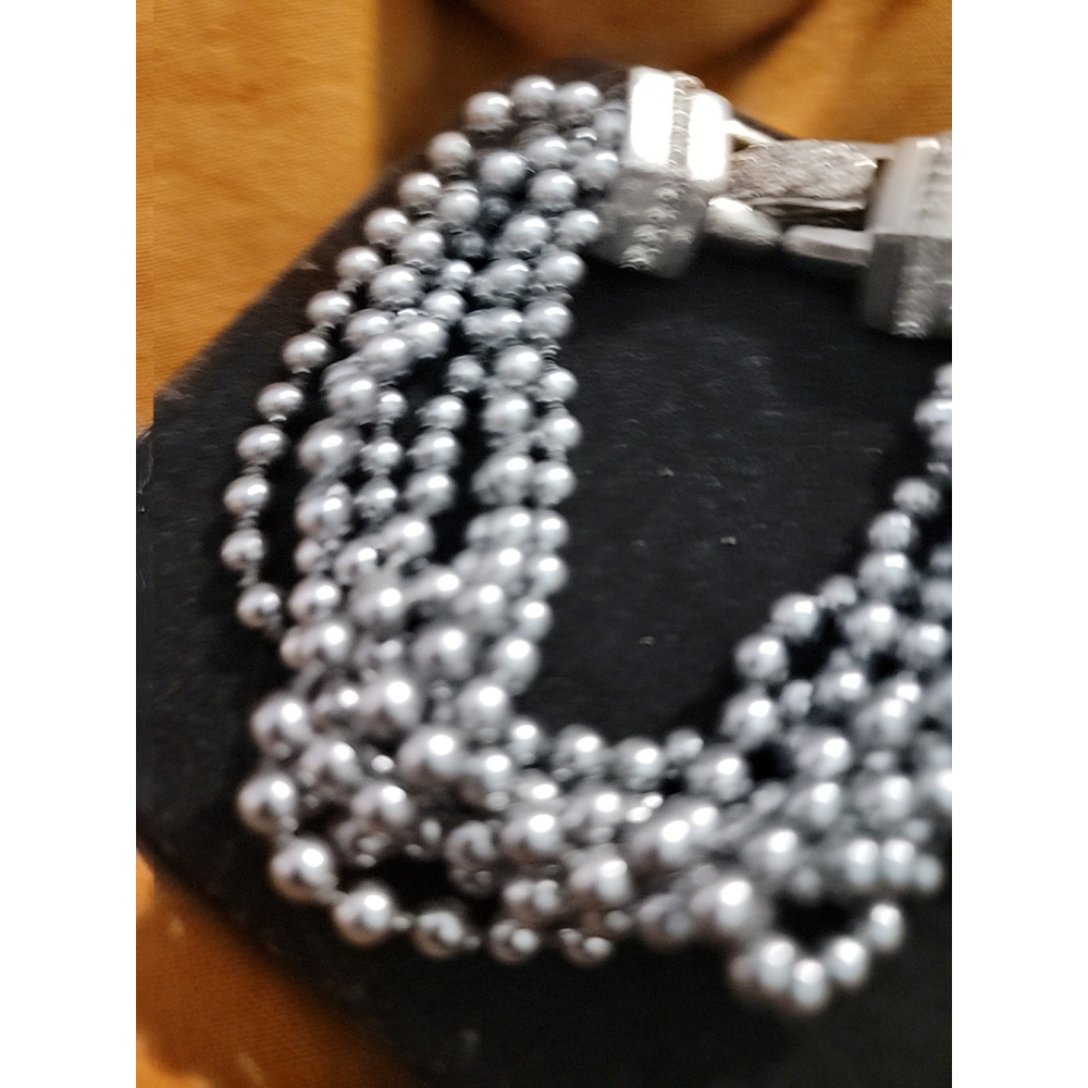 Vogue Bijoux Vintage Signed 8 Strand Beaded Bracelet Pave Rhinestone - Picture 3 of 10